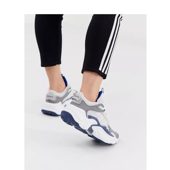 Adidas Unisex Originals Magmur runner sneakers - Picture 8 of 10